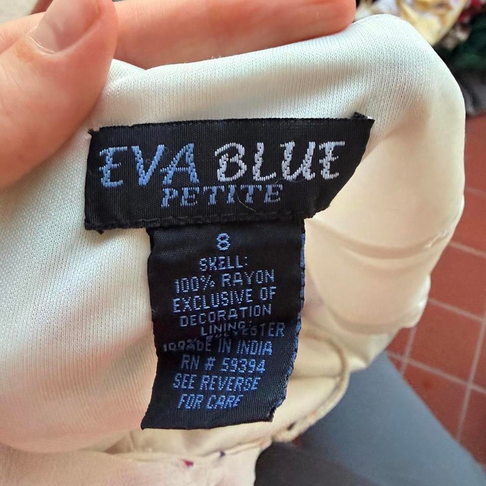 Eva Blue white beaded dress with adjustable straps - Picture 8 of 8